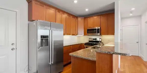 360 W 2nd