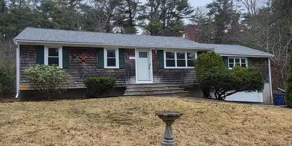 165 Hedges Pond Rd