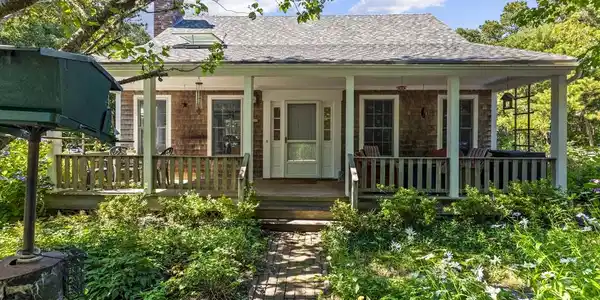 419 Satucket Rd