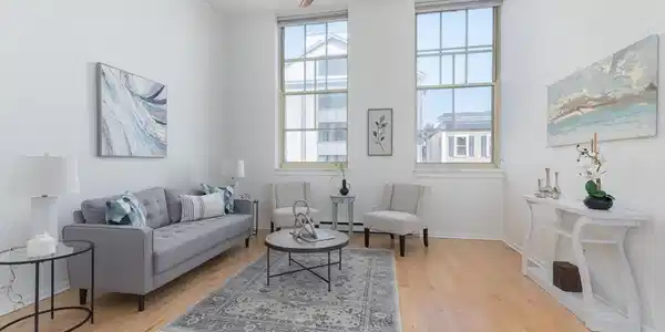 350 West 4th