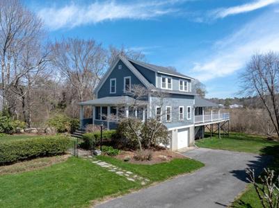 329 Front St