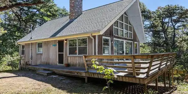 100 Cove View Rd