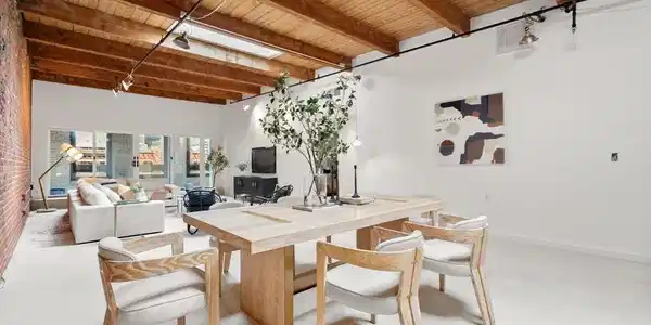 33 Sleeper St