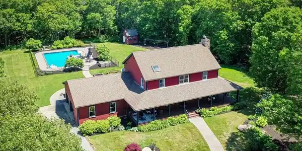 29 Longview Rd