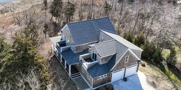 4 Georges Rock Road