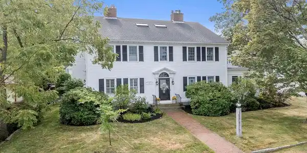 15 High Street