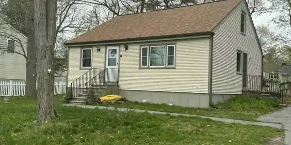 16 Assonet Blvd