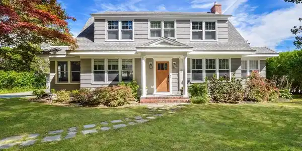 86 Pin Oak Way