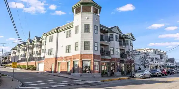 91 Front Street