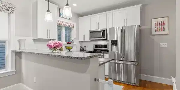 360 W 2nd St