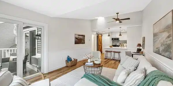 62 Fletcher Ln