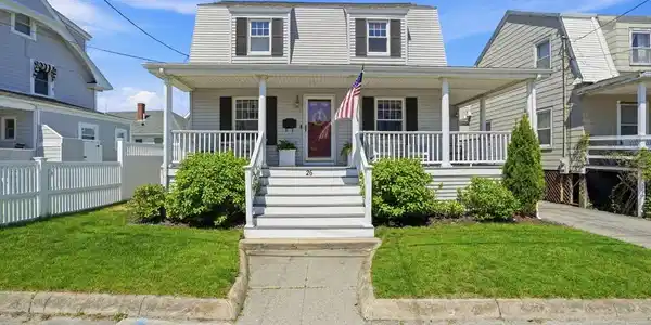 26 Manomet Ave