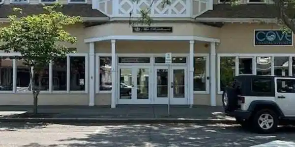 615 Main St