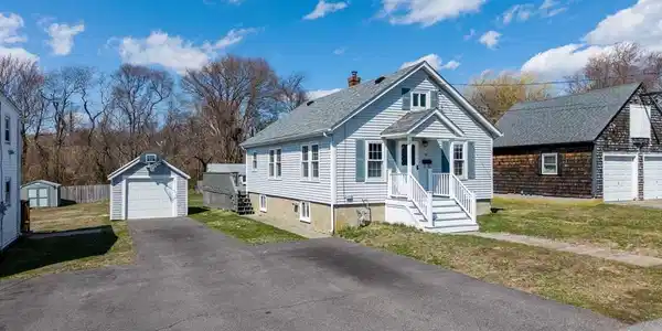 91 Perkins St