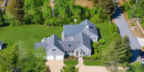 81 Aucoot Rd