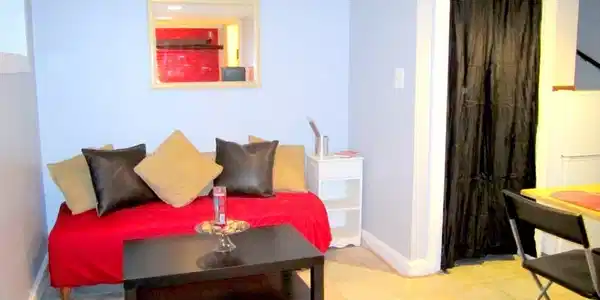 3 Goodwin Pl