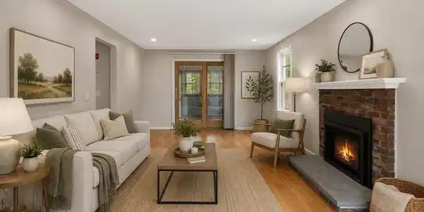 76 Woodridge Rd