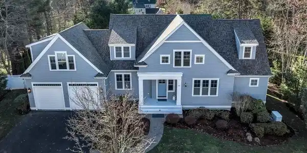 66 Eagle Dr