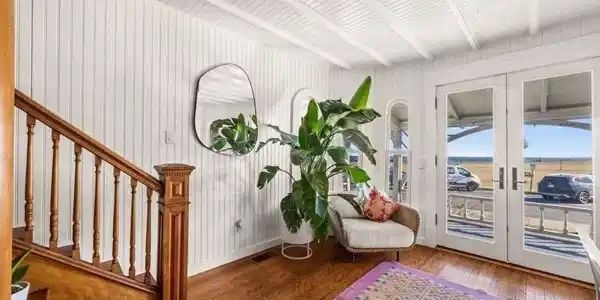 33 Ocean Ave