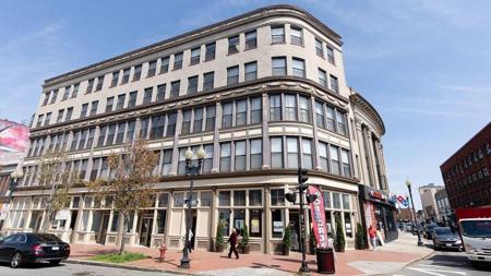 7 Central Sq