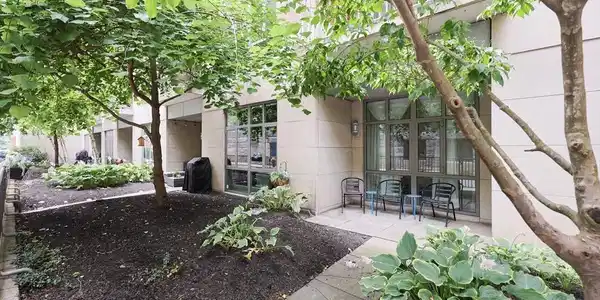 150 Dorchester Ave