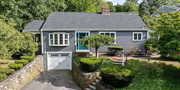 263 Elm St