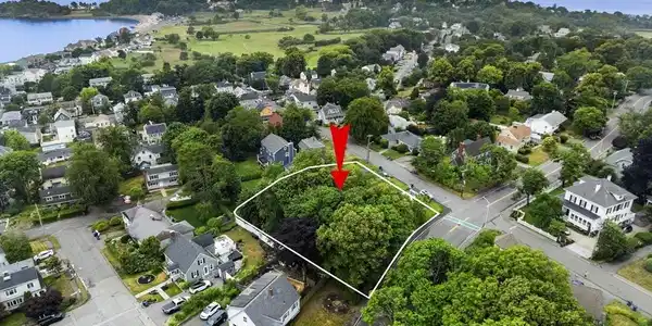 239 Nahant Road