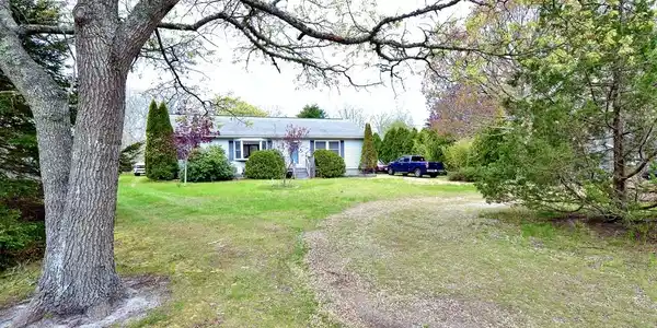 62 Jernegan Ave