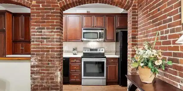 8 Summer Street