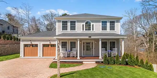 84 Alden Drive