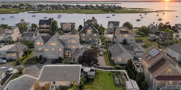 14 Overlook Street
