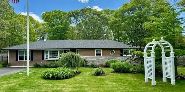 72 North Rd