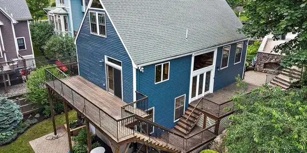 3 Gerry St