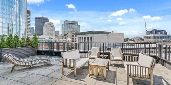 121 Portland St