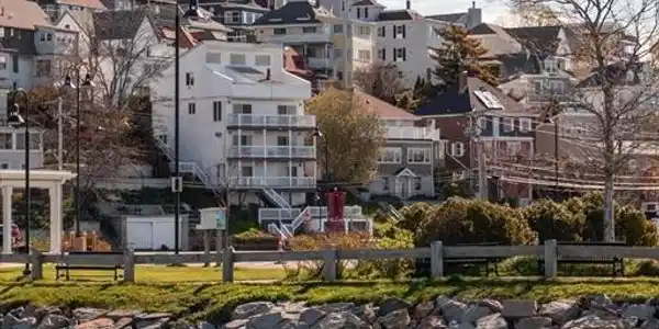 51 Harbor View Ave