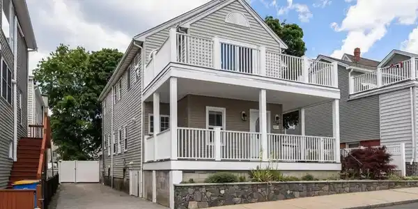 156 Locust St
