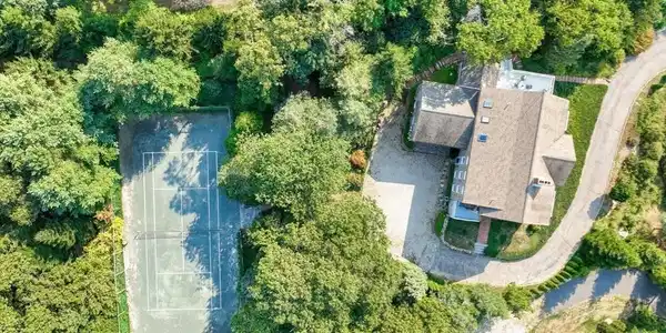 78 Carey Ln