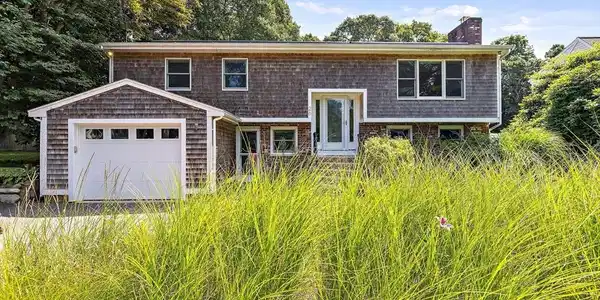 26 Oak Ridge Rd