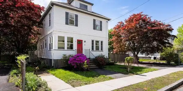 89 Baxter Ave.