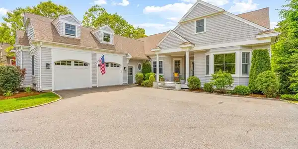 29 Flat Pond Circle