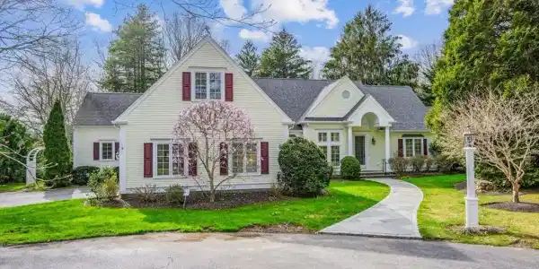 81 Osterville-West Barnstable Rd