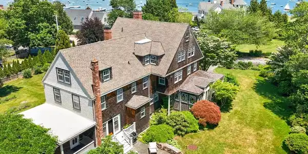 72 Water Street