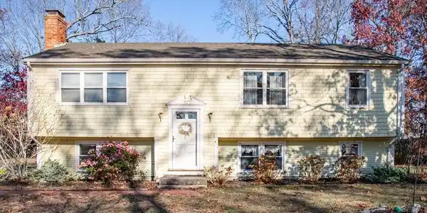 107 Atwell Cir