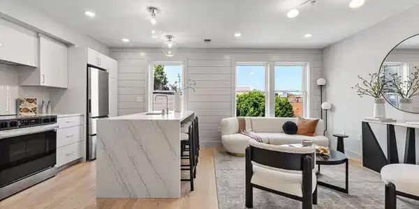 88 Maverick Street