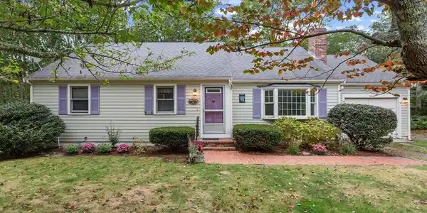 11 Windjammer Rd