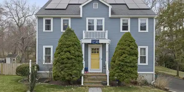 17 Eden Rd
