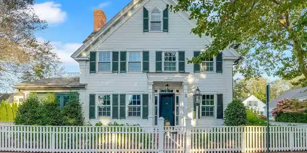 52 South Summer Street