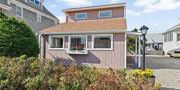 9 Julian St.