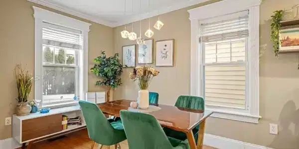 8 Mohawk St.