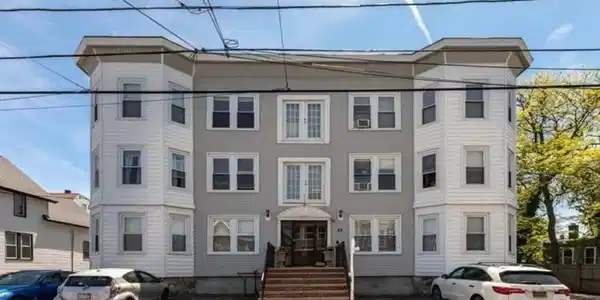 53 Trident Ave